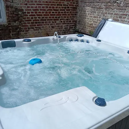 Holiday home La C-onciergerie